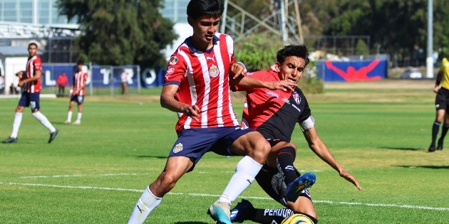 Chivas y Atlas se disputan la final en la Sub-16
