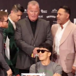 ¡Hay tiro! Se pelean 'Canelo' y Óscar de la Hoya (VIDEO)