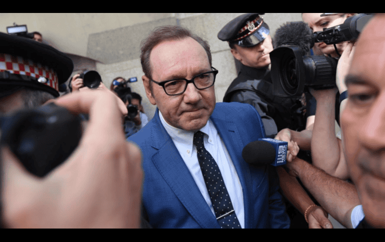 El protagonista de cintas como Belleza Americana (1999), Kevin Spacey, mostró su inconformidad contra la docuserie británica a través de las redes sociales. EFE/ ARCHIVO