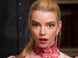 La actriz causó sensación con su atrevido vestuario. AP/ARCHIVO