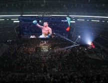 El 'Canelo' ha sido acompañado en el ring por grandes celebridades. FACEBOOK / Canelo Álvarez