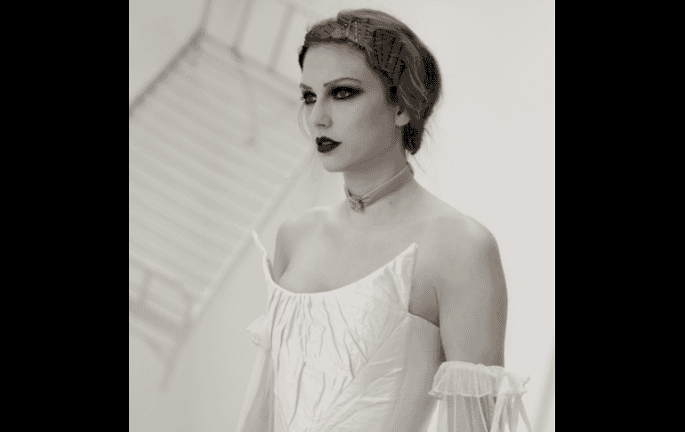 Taylor rompió récord al posicionar 14 canciones en los primeros puestos de la lista “Hot 100 de Billboard”. INSTAGRAM/ taylorswift