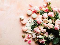 Para facilitarte la tarea de honrar a esa persona tan importante en tu vida, aquí te presentamos una selección de los 10 mejores obsequios para mamá. Unsplash.