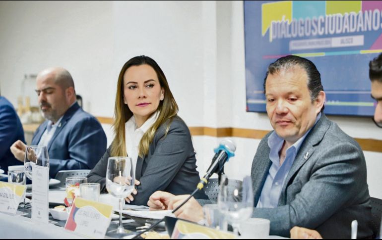 La candidata de la alianza PRI-PAN-PRD dijo que agilizará las solicitudes de permisos y trámites. ESPECIAL