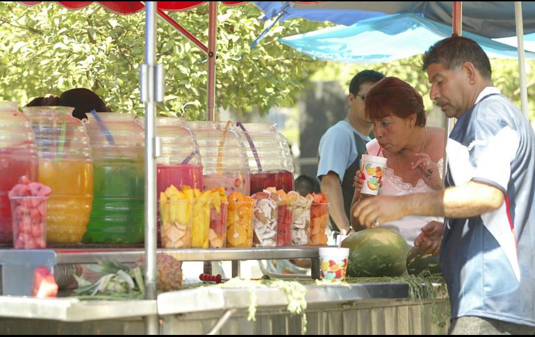 La mayoría de las enfermedades causadas por el calor ocurren cuando la gente se expone al calor demasiado tiempo. EL INFORMADOR / ARCHIVO