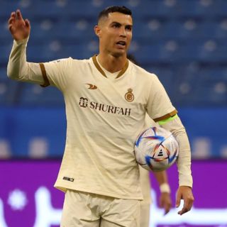 Cristiano Ronaldo ofrece empleos con sueldos de hasta medio millón de pesos