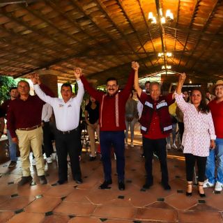 Candidatos y candidatas de los distritos 3 y 15 cierran filas con la 4T