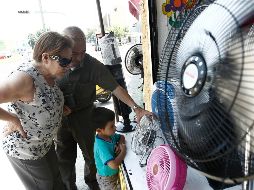 El intenso calor ha azotado a gran parte del territorio nacional y eso representa una cosa: el incremento de los electrodomésticos para ventilar o enfriar los espacios. EL INFORMADOR / ARCHIVO