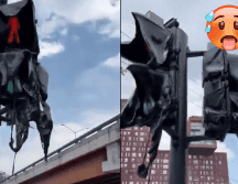 El semáforo sí está derretido, es decir, es una imagen real. ESPECIAL.