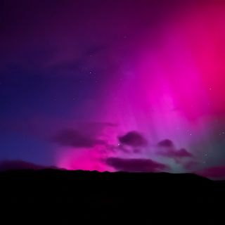 Increíble explosión de auroras boreales iluminan los cielos por la tormenta solar (FOTOS)