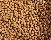 Esta leguminosa la podamos llegar a tener muy cerca para nuestra dieta y sin embargo es muy poco consumida por la mayoría. UNSPLASH/ Merve Aydin