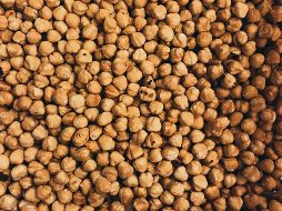 Esta leguminosa la podamos llegar a tener muy cerca para nuestra dieta y sin embargo es muy poco consumida por la mayoría. UNSPLASH/ Merve Aydin