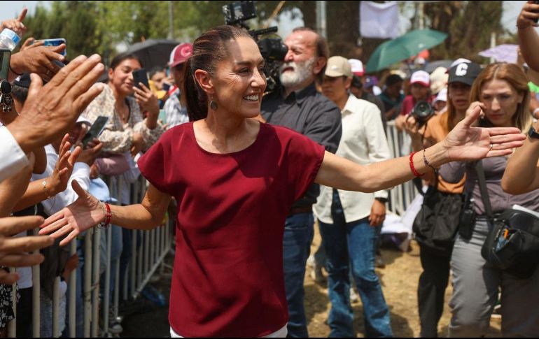 La abanderada de Morena dijo que en sus recorridos ha visto la aceptación del pueblo. SUN/D. Simón