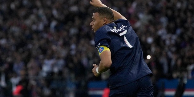 Mbapp&eacute; se despide del Parque de los Pr&iacute;ncipes con derrota del PSG
