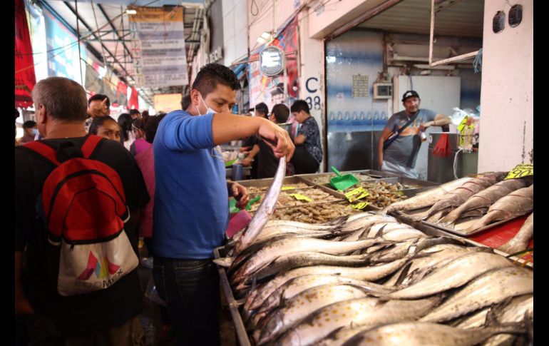 El pescado aporta una gran cantidad de nutrientes esenciales para nuestro organismo, como Omega-3, zinc, ácido fólico, fósforo, entre otros. SUN/Archivo