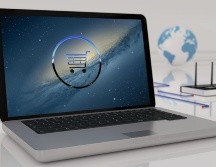 Utiliza sitios de cupones y suscríbete a boletines. Pixabay