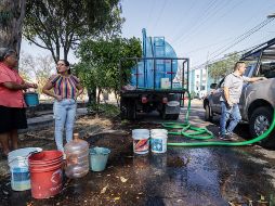 A los problemas de sobreexplotación se han unido fallas en las instalaciones del SIAPA que han dejado sin agua a muchas colonias de la ciudad por varios días. EL INFORMADOR/H. Figueroa