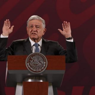 López Obrador califica como provocación lanzamiento de cohetes en PN