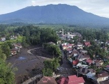 La Agencia de Meteorología, Climatología y Geofísica pronosticó más aguaceros y dijo que el peligro de lluvias extremas continuaría hasta la próxima semana. AP / A. NAYAKA