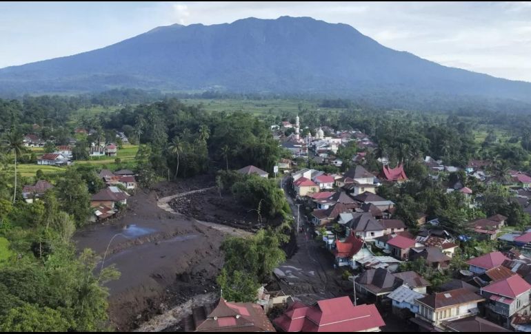 La Agencia de Meteorología, Climatología y Geofísica pronosticó más aguaceros y dijo que el peligro de lluvias extremas continuaría hasta la próxima semana. AP / A. NAYAKA