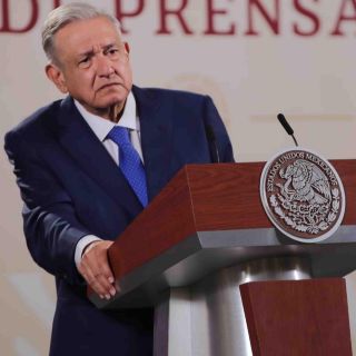 ¿Qué le "calentó" a López Obrador este martes durante la "mañanera"?