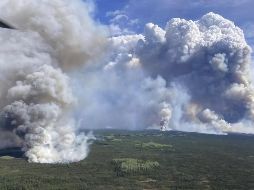El incendio abarca 84 kilómetros cuadrados. ESPECIAL / THE CANADIAN PRESS/ AP