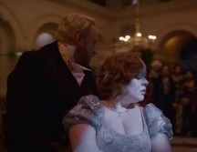 Penélope vivirá su más intensa temporada de casamientos cuando dos hombres luchen por su amor. NETFLIX