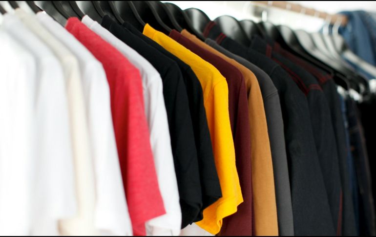 Lavar la ropa no siempre es una tarea tan sencilla. ESPECIAL/ Foto de Parker Burchfield en Unsplash