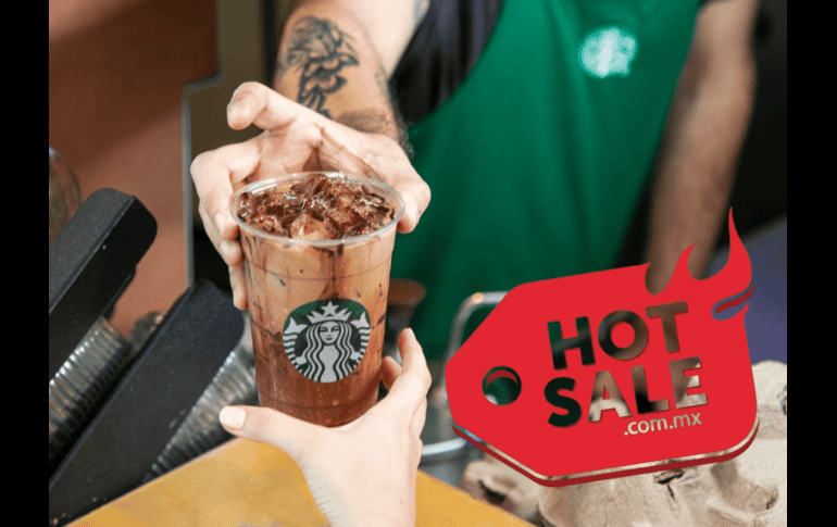 Starbucks busca que los consumidores disfruten sus bebidas en compañía de su persona favorita. ESPECIAL