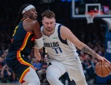 Luka Doncic se destapó con un triple doble para guiar el triunfo texano. AP/N. Billings