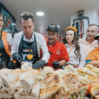 Verónica Delgadillo proyecta a San Juan de Dios como mercado internacional