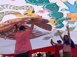 La mañana de este 19 de mayo, miles de personas se reúnen para participar en la Marcha Rosa por la Democracia. SUN/ D. Sánchez
