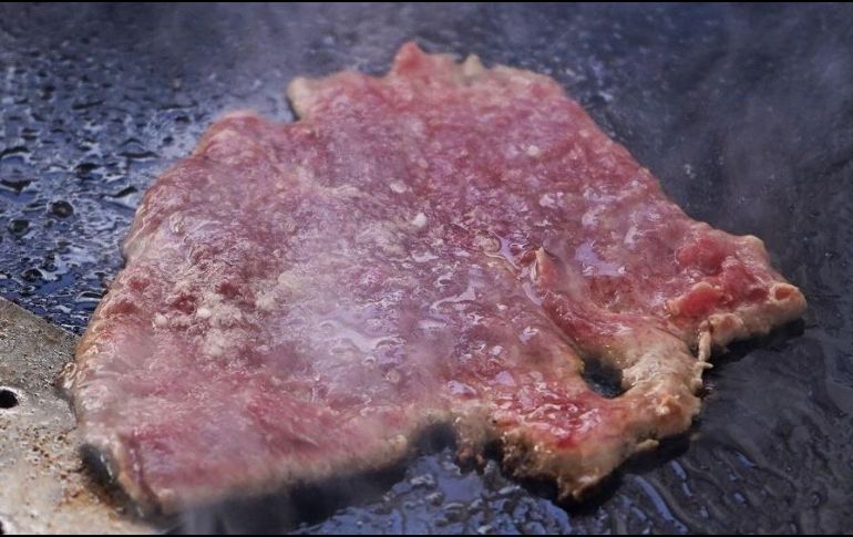 Un usuario de TikTok criticó gravemente la calidad de los tacos con Estrella Michelín. ESPECIAL / Instagram califadeleon