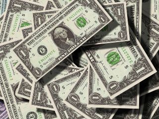 El dólar ha caído alrededor del 2 por ciento desde que en abril alcanzó un máximo de más de cinco meses. Pixabay