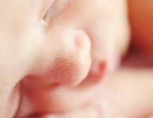 Alrededor de 5.000 personas con VIH dan a luz cada año en Estados Unidos. Pixabay.