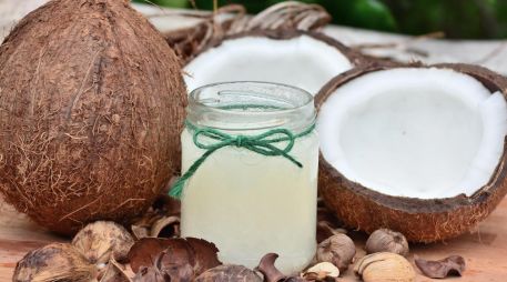 Existen muchas formas de utilizar el aceite de coco. Pixabay
