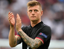 Dicen los que saben que hay que dejar el futbol antes de que el futbol nos deje a nosotros, y eso es justo lo que tiene planeado hacer Toni Kroos. AP / ARCHIVO