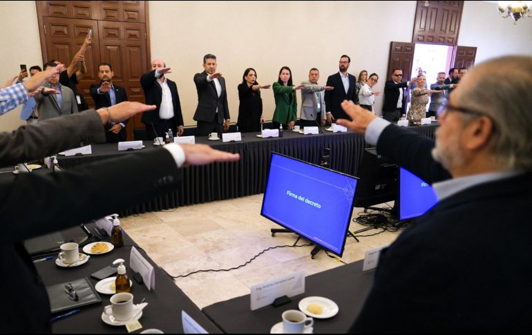 El coordinador de Crecimiento y Desarrollo Económico del Estado, Xavier Orendain, explicó que desde que inició dicha mesa de trabajo se han logrado vincular seis mil empleos en distintas áreas y empresas. CORTESÍA