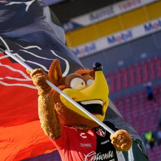 Atlas busca delantero serbio