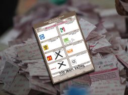 Un voto nulo es cuando el ciudadano no define claramente en la boleta un partido o coalición a la que asigna su voto. EL INFORMADOR / INE / ARCHIVO