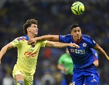 América y Cruz Azul, dos gigantes del fútbol mexicano, están preparados para protagonizar una serie de encuentros que sin duda quedarán en la memoria de los aficionados. IMAGO7.