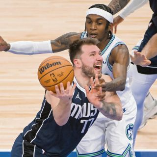 Los Mavericks libran el primero ante los Timberwolves