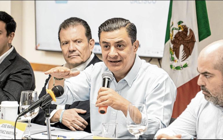 El morenista firmó la Agenda de Competitividad de la Coparmex. ESPECIAL