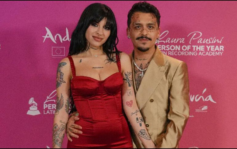 El cantante de regional mexicano se dijo muy agradecido por los momentos que compartió con la rapera Argentina. AP / ARCHIVO