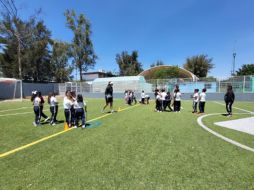 Como medidas de precaución, se instruyó a los maestros a adecuar o evitar las actividades físicas al aire libre. ESPECIAL