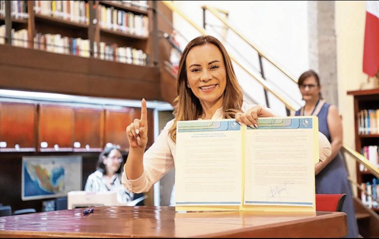 Diana González destacó la importancia de cuidar el bienestar socioemocional de estudiantes, docentes y directivos. ESPECIAL