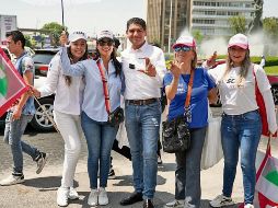 Santos Rizo estuvo acompañado por sus militantes y simpatizantes. ESPECIAL