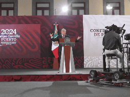 En calidad de presidente en funciones, López Obrador aseguró que una vez que se den a conocer los resultados, los respetará plenamente. EFE / M. Guzmán