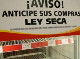 Se establecerán medidas para limitar los horarios de establecimientos que sirvan bebidas alcohólicas. SUN / ARCHIVO