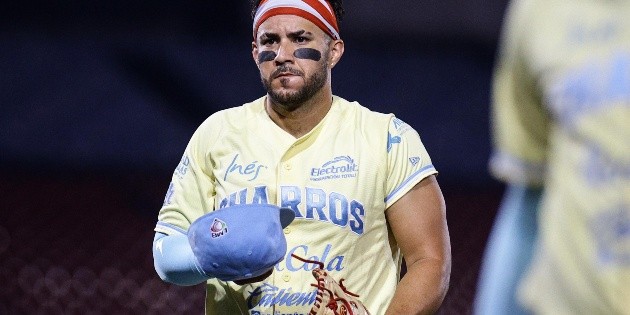 Charros de Jalisco sigue de capa ca&iacute;da